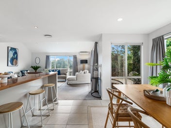 26 Admirals Court Drive, Greenhithe, Auckland