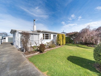14 Vernon Avenue, Takaro, Palmerston North