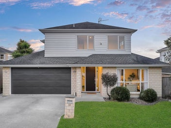 32 Castlederg Drive, Flat Bush, Auckland