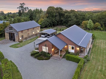 49 Stott Drive, Darfield, Darfield