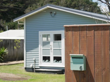 6 Kapiti Lane, Otaki Beach, Otaki