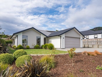 41 Hart Road, Richmond