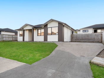 12 William Calvert Drive, Swanson, Auckland