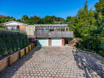 59 Archers Road, Hillcrest, Auckland