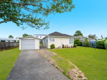 2/8 Allen Street, Mangere East, Auckland