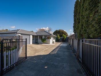 5 Arrow Street, Wakefield