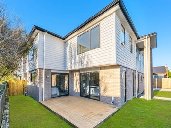 2/34 Ashlynne Avenue, Papatoetoe, Auckland
