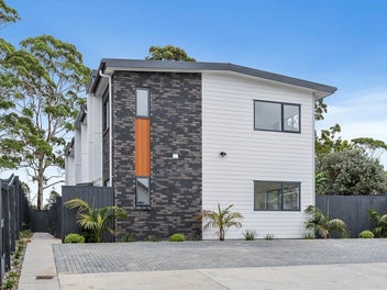 5/81 Vodanovich Road, Te Atatu South, Auckland