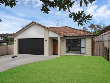 15A Thomas Road, Flat Bush, Auckland