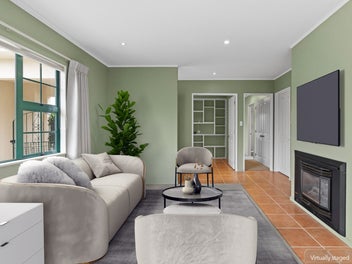 199 Frimley Oaks, Frimley, Hastings