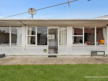 2/86 Weld Street, Redwoodtown, Blenheim
