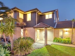 1 Barnacle Rise, Red Beach, Red Beach