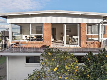 3/83 Sylvan Avenue, Northcote, Auckland