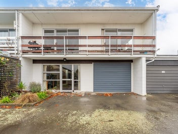 2/95 Avenue Road, West End, Timaru