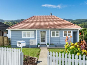 18 Rennie Street, Green Island, Dunedin