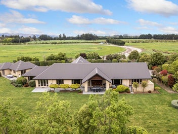 28 Devine Drive, Christchurch