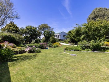 90 Kiwi Road, Raumati Beach, Paraparaumu