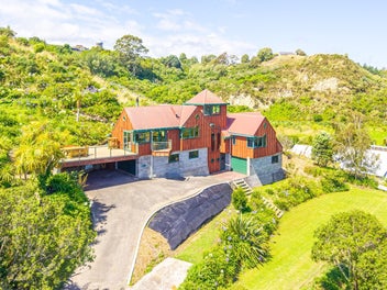 8 Wairere Road, Bastia Hill, Whanganui