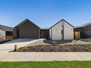 110 Burdon Loop, LAKE HAWEA