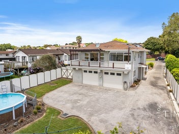 21 Greenstone Place, Clover Park, Auckland