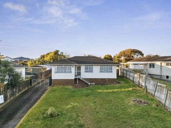 45 Moncrieff Avenue, Clendon Park, Auckland