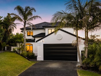 44 Pitoitoi Avenue, Greenhithe, Auckland