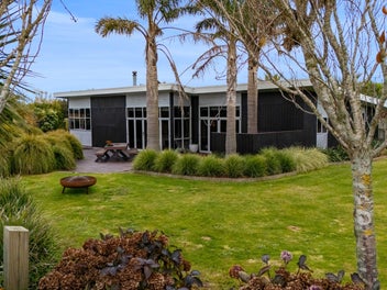 82 Mawhitiwhiti Road, Normanby, Hāwera