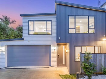 35A Deanna Drive, West Harbour, Auckland