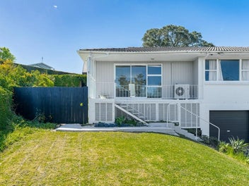16A Hubert Henderson Place, Remuera, Auckland