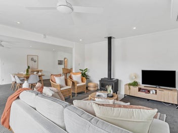 17 Nukumea Common, Orewa, Orewa