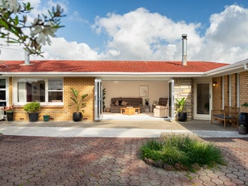 1 Winspear Place, Manukau, Auckland