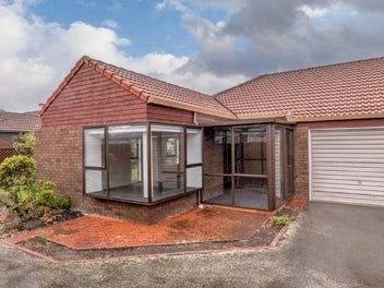 2/146 Stanmore Road, Linwood, Christchurch