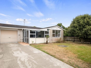 2 Rawene Street, Waikanae