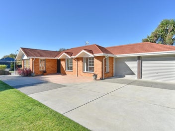 36 Highland Place, Avonhead, Christchurch