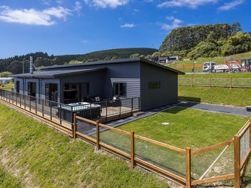 6 Batham Way, Broad Bay, Dunedin