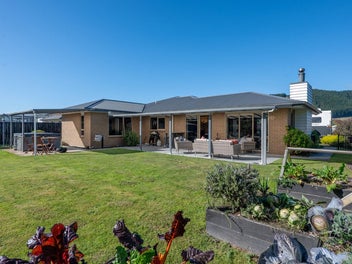 27 Oakland Place, Ngongotaha, Rotorua