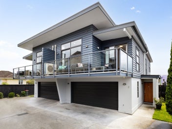 4/17 Cook Street, Hamilton East, Hamilton