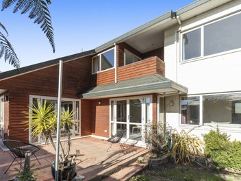 6 Barnes Road, Redwood, Christchurch