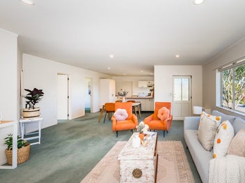 7 Villa Grove, Paraparaumu