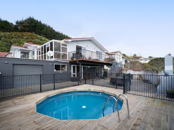 36 Woodman Drive, Tawa, Wellington