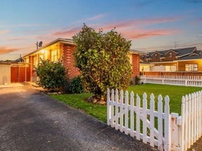 1/6 OXFORD CRES, CENTRAL, UPPER HUTT