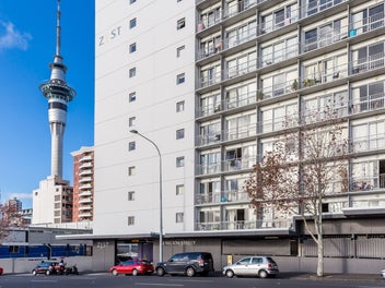 919/72 Nelson Street, Auckland Central, Auckland