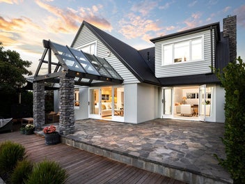 52B Memorial Avenue, Ilam, Christchurch