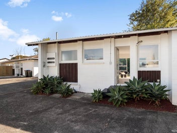 1/37 Oriana Avenue, Lynfield, Auckland