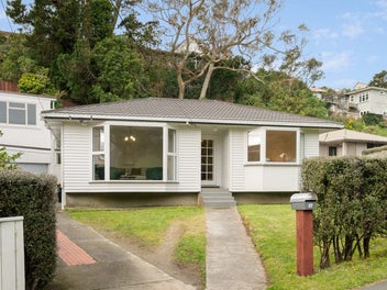 37 Black Rock Road, Newlands, Wellington