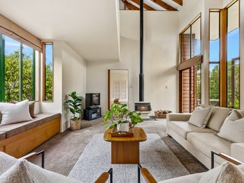 83A Whitney Street, New Windsor, Auckland