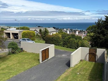 15 Seaview Terrace, Kew, Dunedin