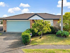 27 Greenberry Drive, Ranui, Auckland