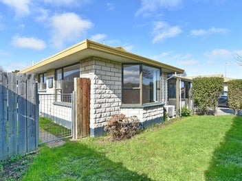 5 Ballymena Drive, Belfast, Christchurch