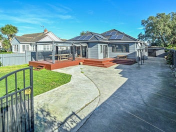 705 Massey Street, Akina, Hastings